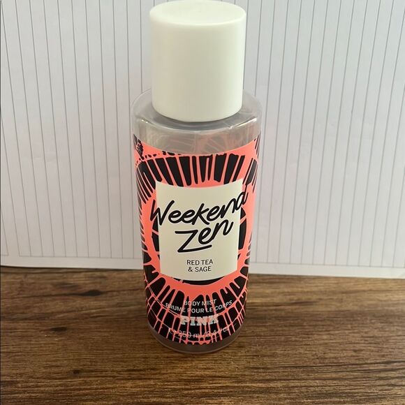 Weekend Zen Red Tea & Sage Body Mist - Picture 1 of 2